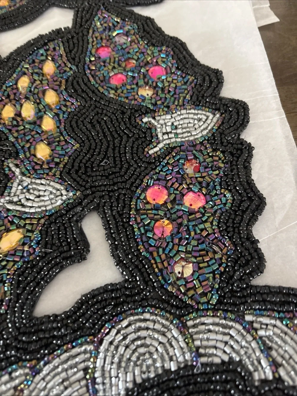 Spooky Halloween Beaded Table Runner Pumpkins Bats 13